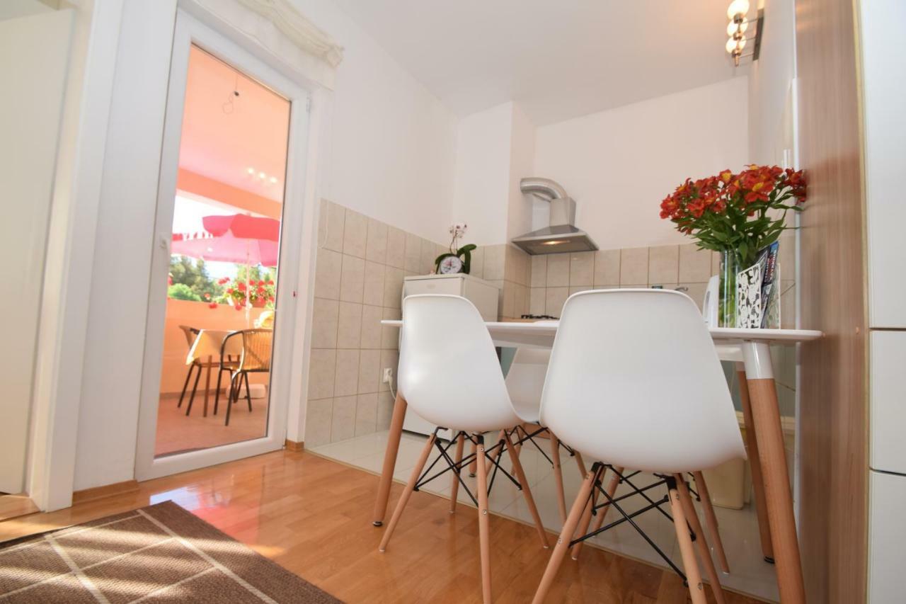 Apartment Smokrovic Starigrad Paklenica Dış mekan fotoğraf